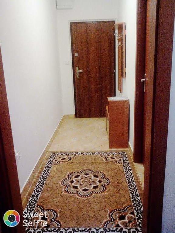 Apartman โนวาเลสนา ภายนอก รูปภาพ