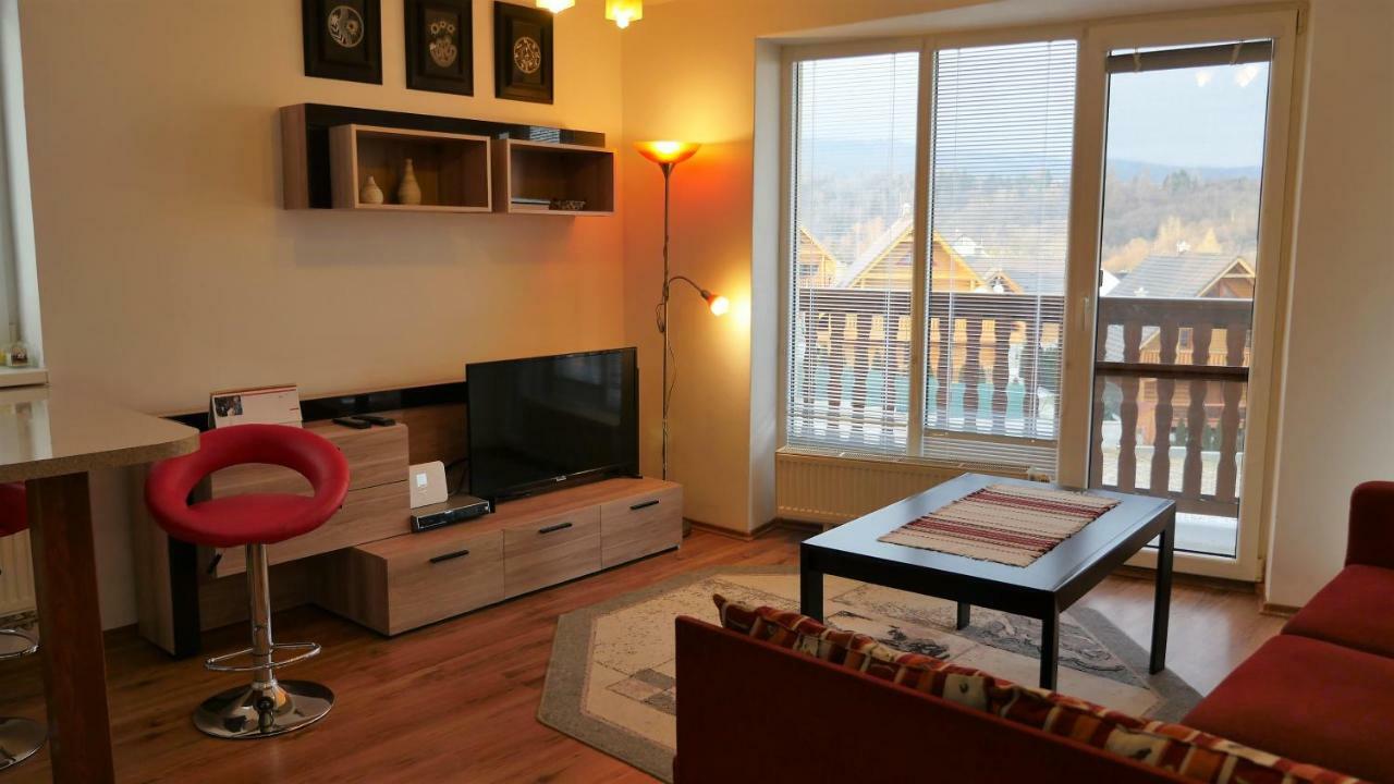 Apartman โนวาเลสนา ภายนอก รูปภาพ